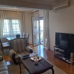 podgorica stan izdavanje